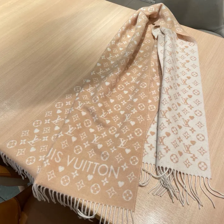 スーパーコピー ロエベ マフラー