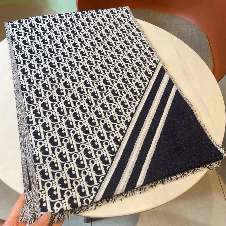 スーパーコピー ディオール マフラー