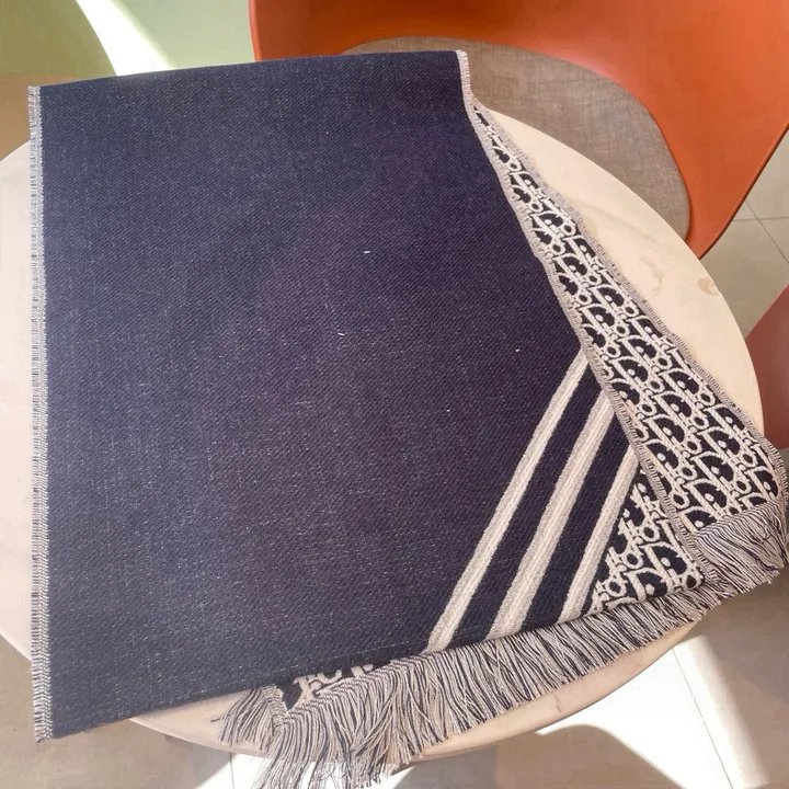 スーパーコピー ディオール マフラー