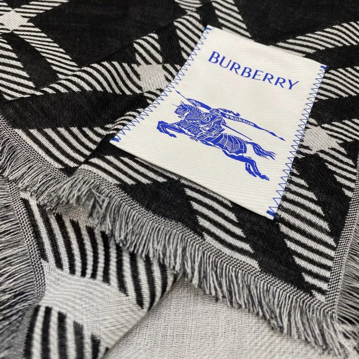 スーパーコピー バーバリー ス マフラー