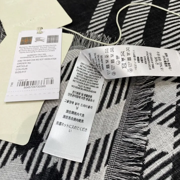 スーパーコピー バーバリー ス マフラー