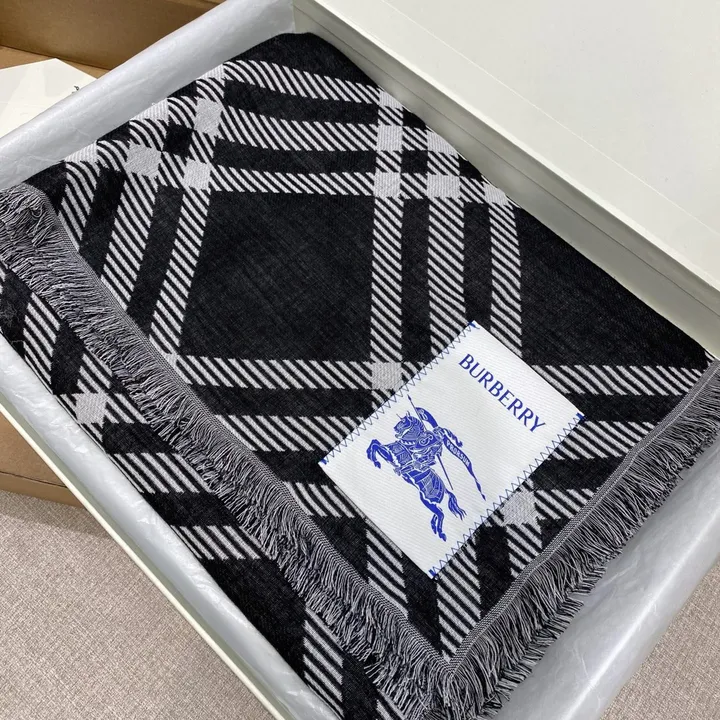 スーパーコピー バーバリー ス マフラー