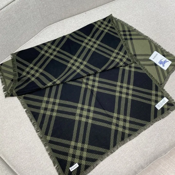 スーパーコピー バーバリー ス マフラー