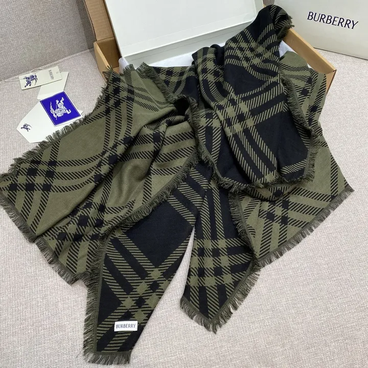 スーパーコピー バーバリー ス マフラー