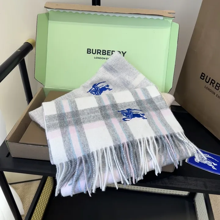 スーパーコピー バーバリー ス マフラー