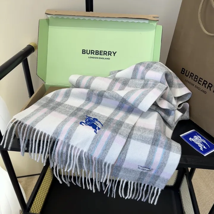 スーパーコピー バーバリー ス マフラー