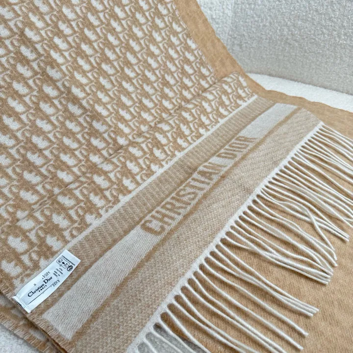 スーパーコピー ディオール マフラー