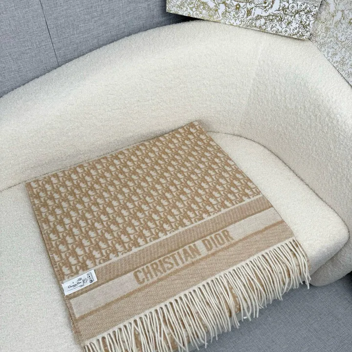 スーパーコピー ディオール マフラー