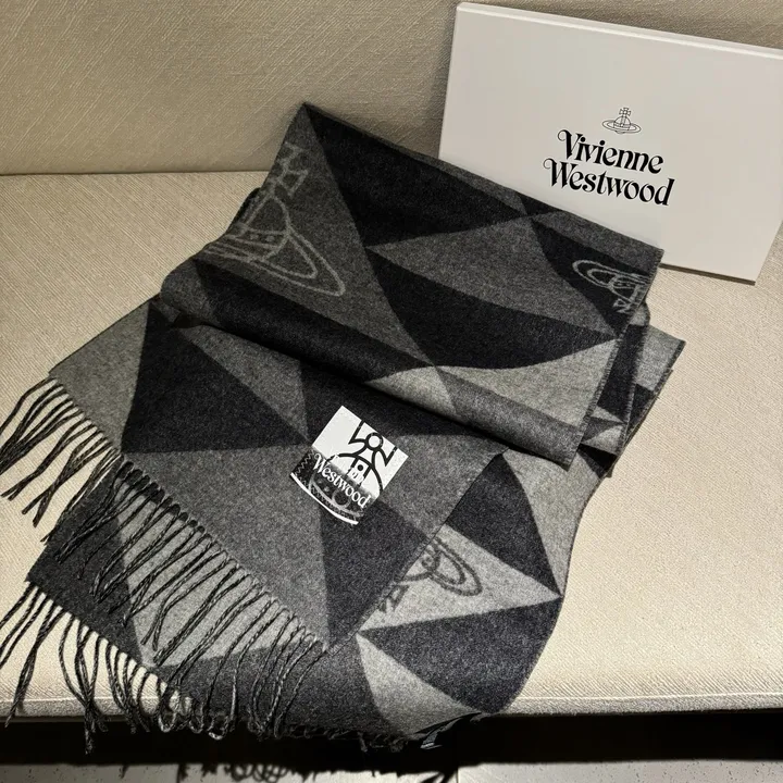 スーパーコピー ヴィヴィアン・ウエストウッド マフラー