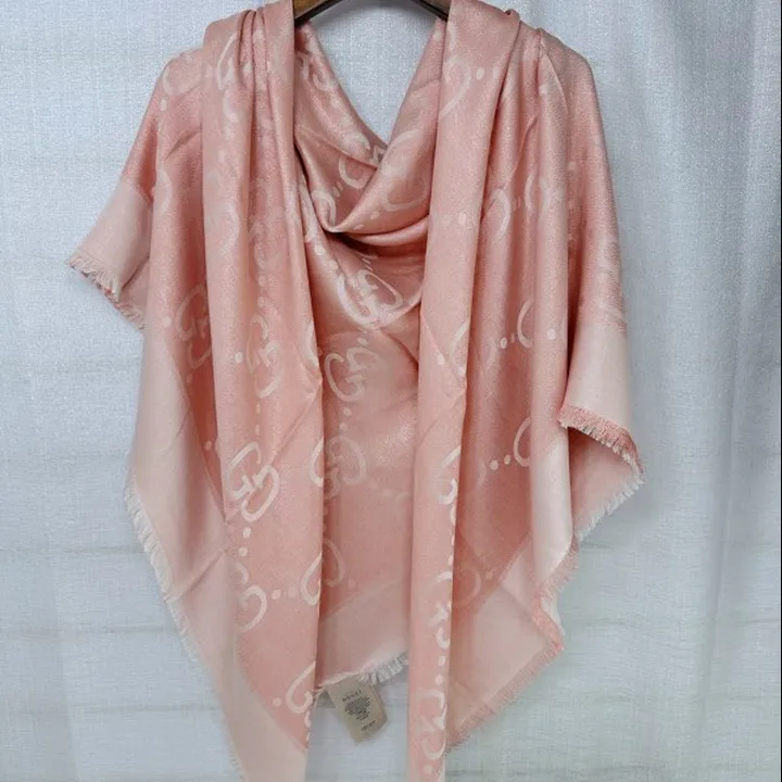 スーパーコピー グッチ マフラー