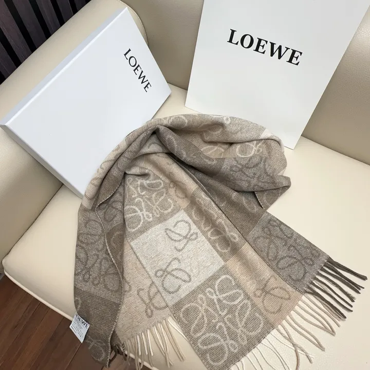 スーパーコピー ロエベ マフラー