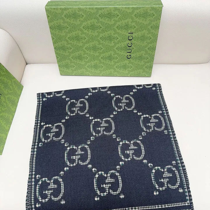 スーパーコピー グッチ マフラー