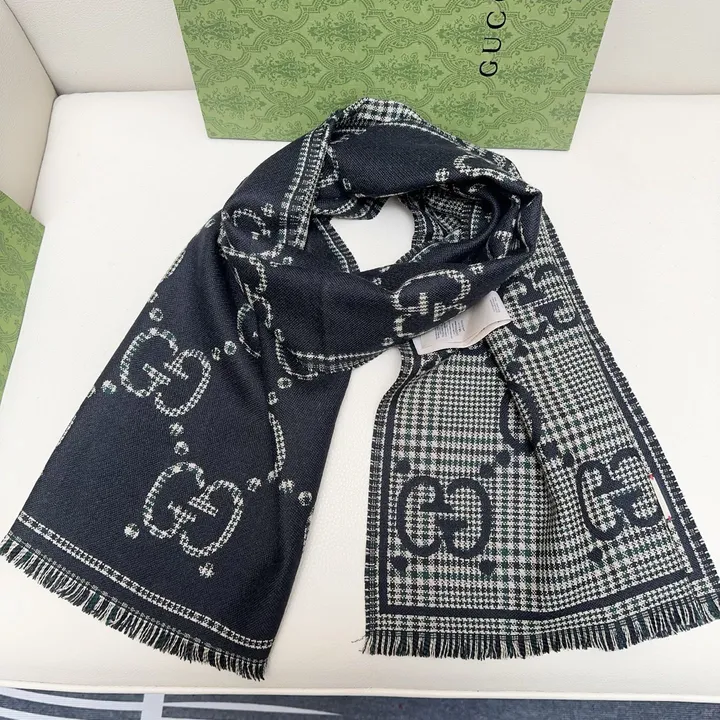 スーパーコピー グッチ マフラー