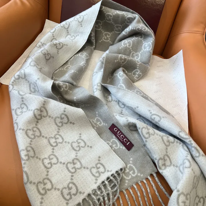 スーパーコピー グッチ マフラー