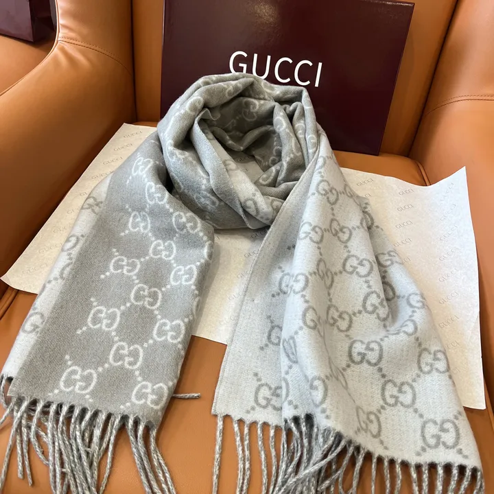 スーパーコピー グッチ マフラー