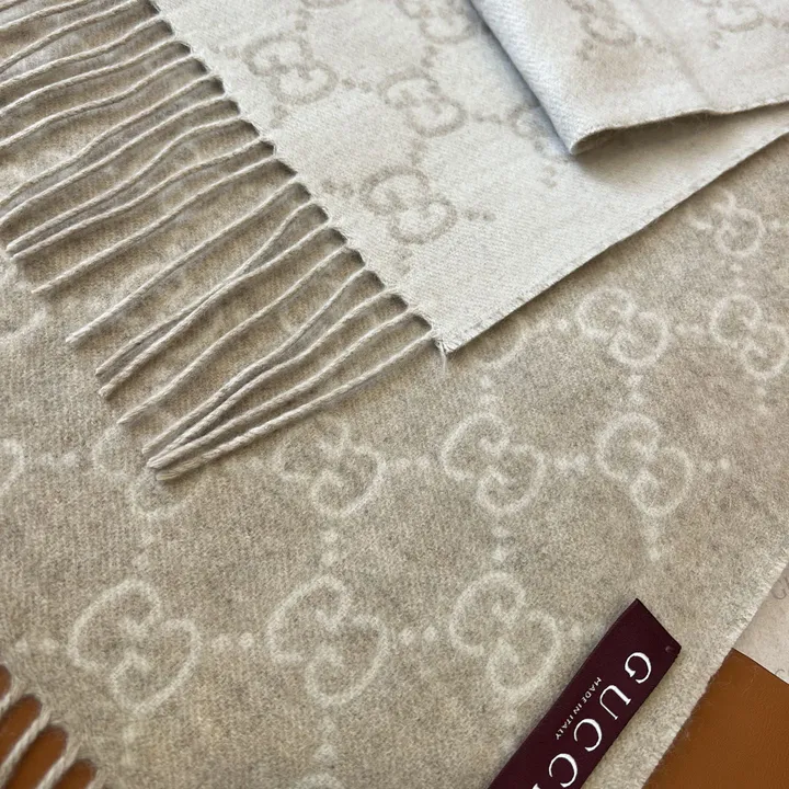 スーパーコピー グッチ マフラー