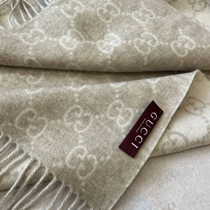 スーパーコピー グッチ マフラー