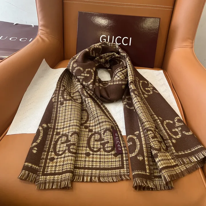 スーパーコピー グッチ マフラー