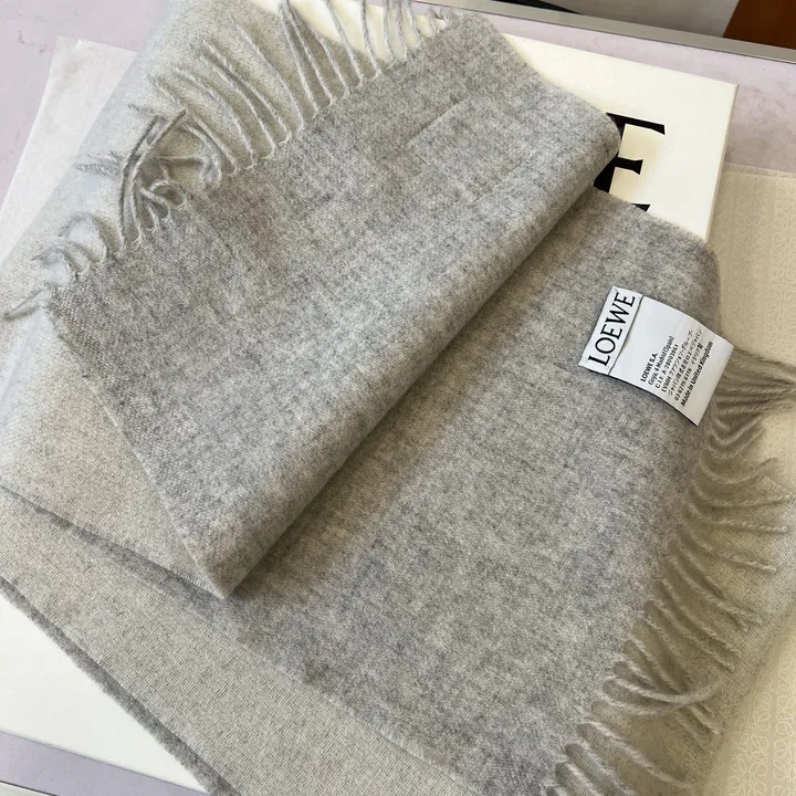 スーパーコピー ロエベ マフラー