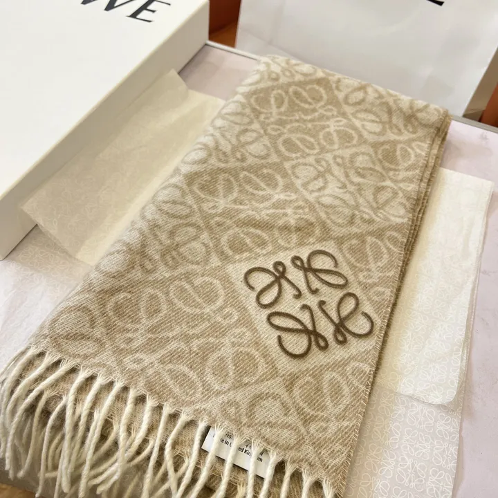 スーパーコピー ロエベ マフラー