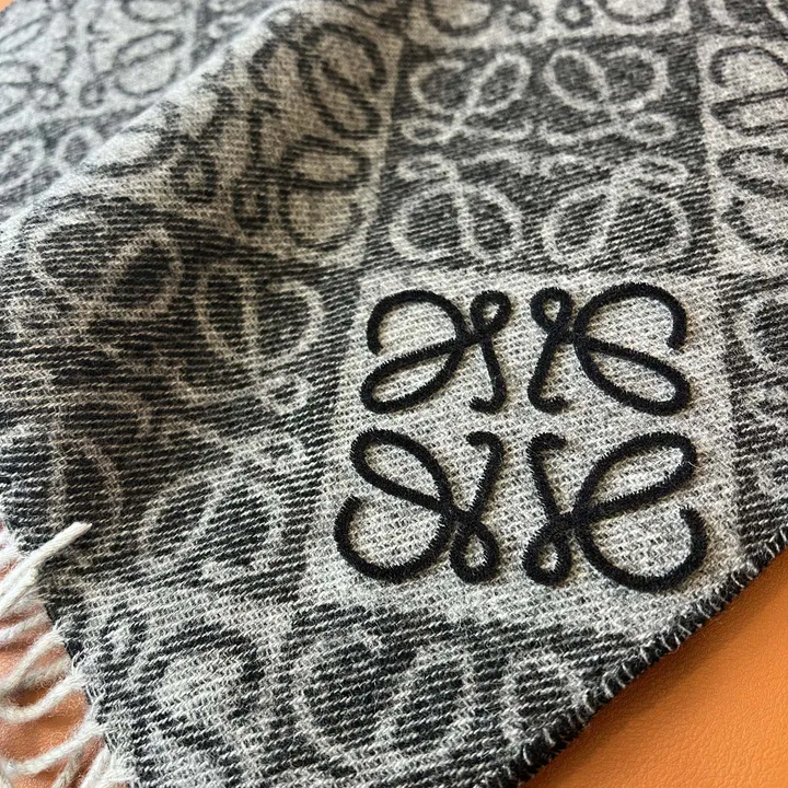 スーパーコピー ロエベ マフラー