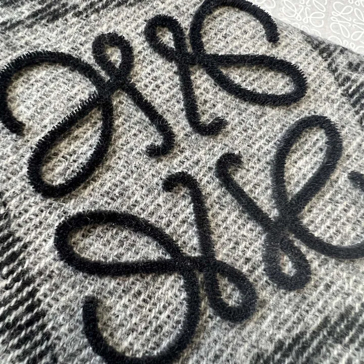 スーパーコピー ロエベ マフラー