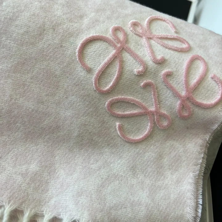 スーパーコピー ロエベ マフラー