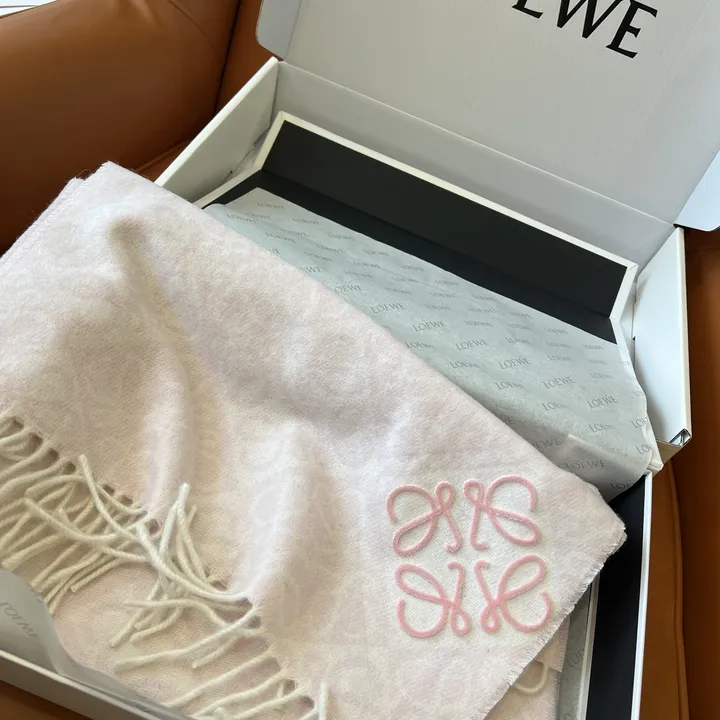 スーパーコピー ロエベ マフラー