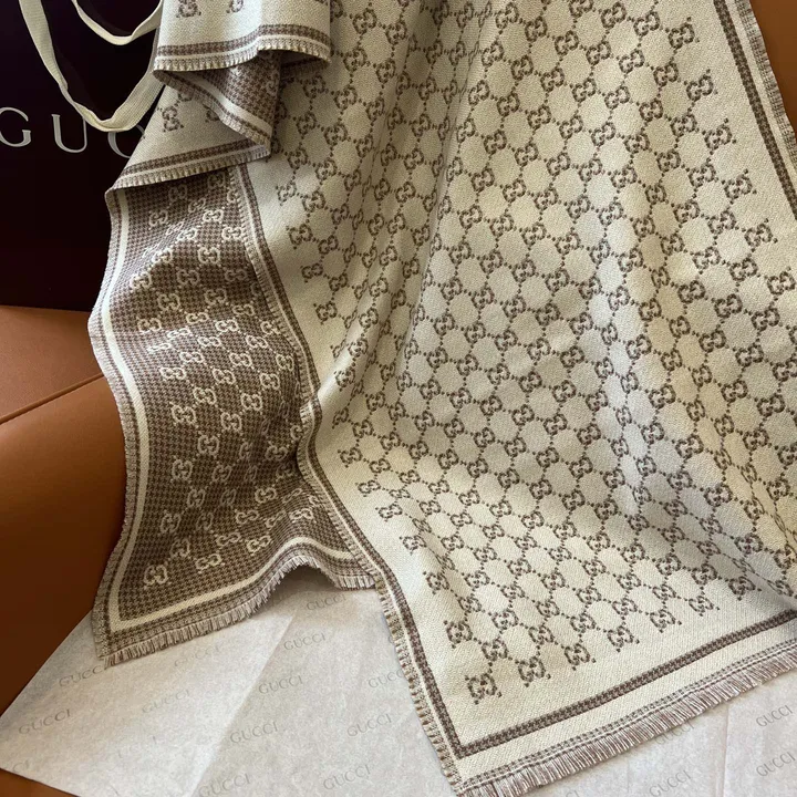 スーパーコピー グッチ マフラー