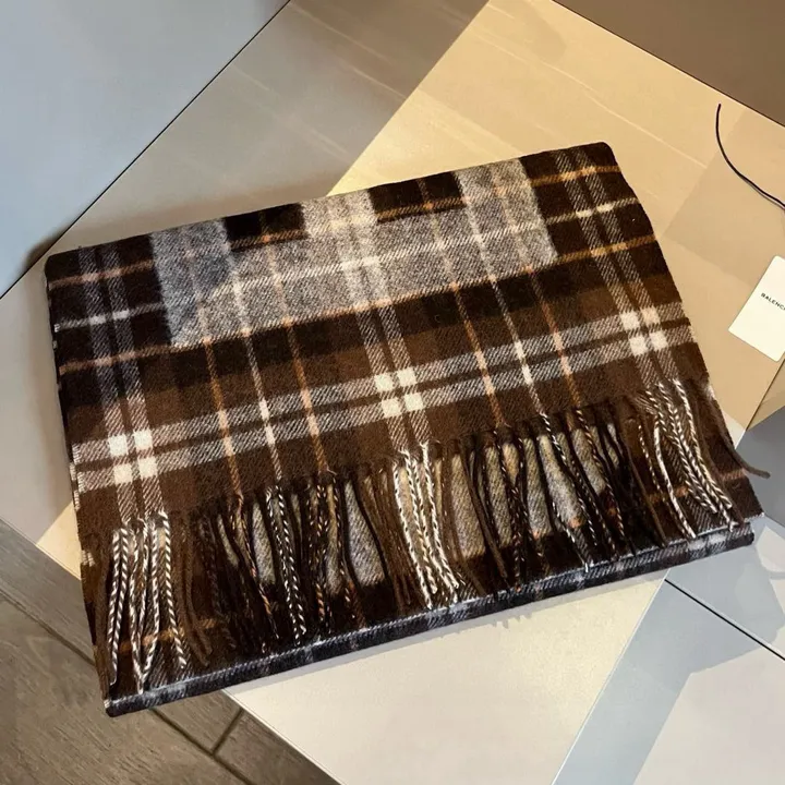 スーパーコピー セリーヌ マフラー