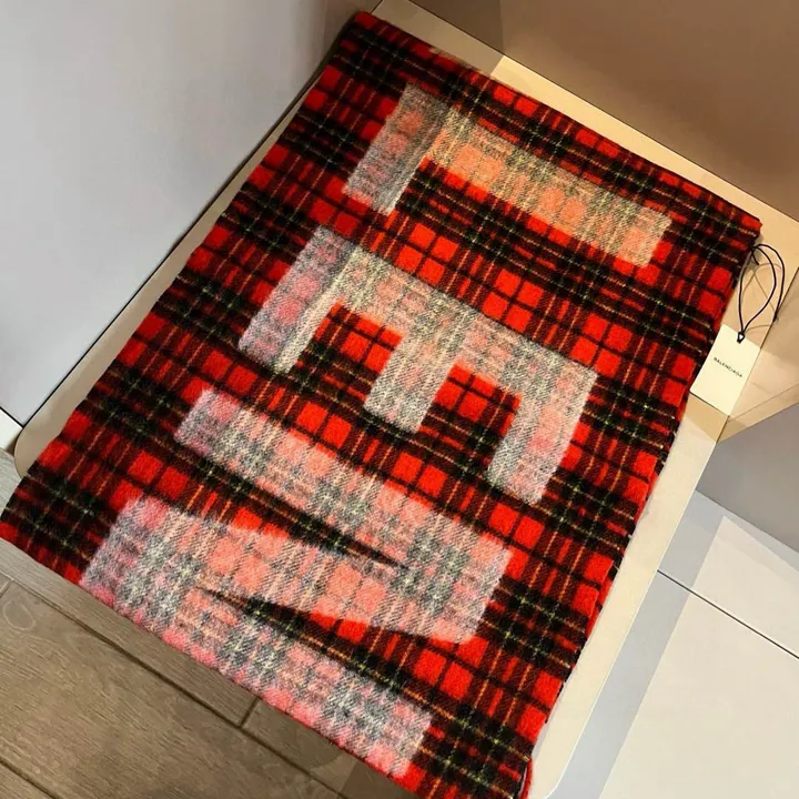 スーパーコピー セリーヌ マフラー