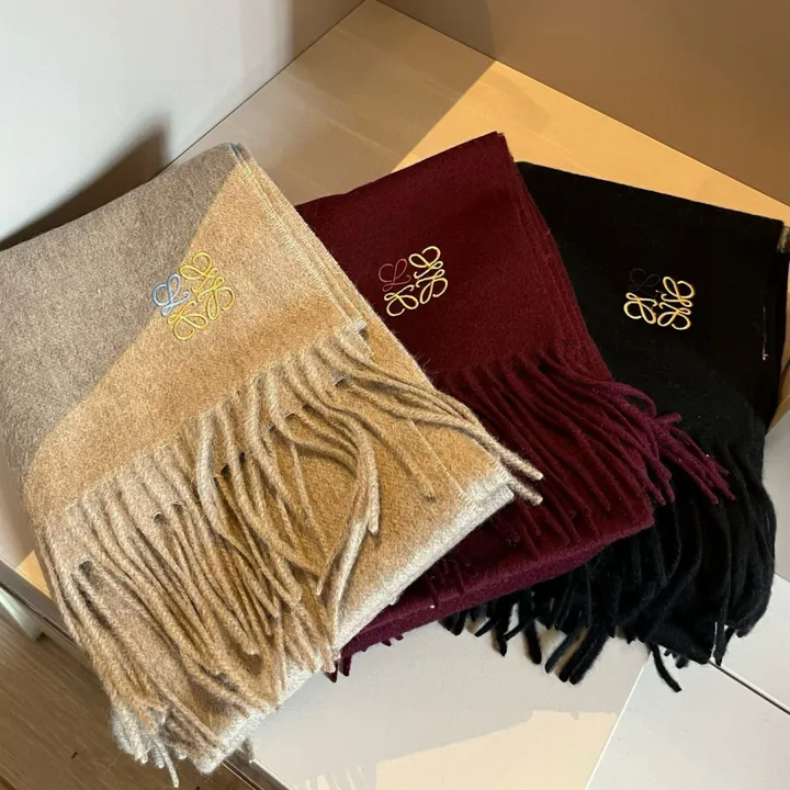 スーパーコピー ロエベ マフラー