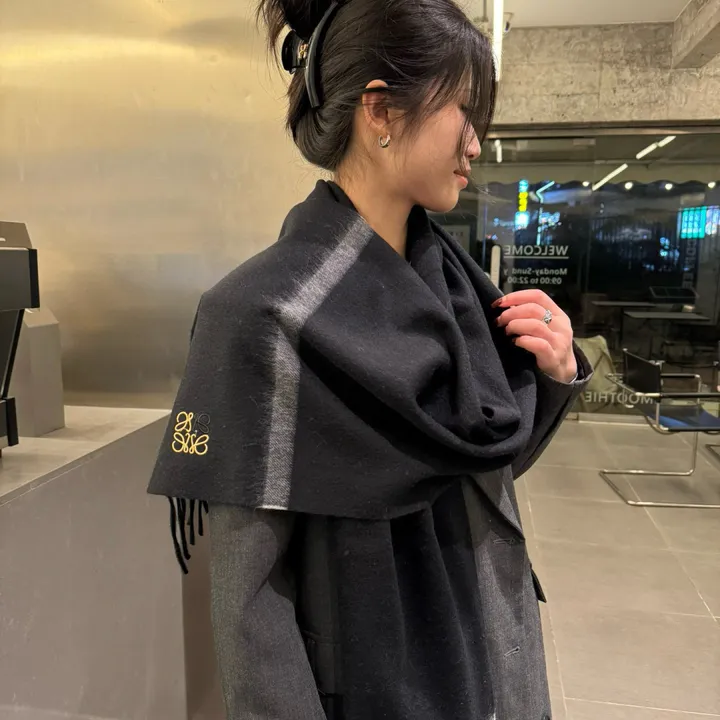 スーパーコピー ロエベ マフラー