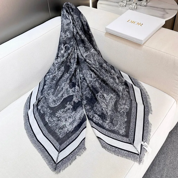 スーパーコピー ディオール マフラー