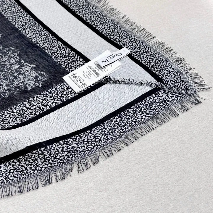 スーパーコピー ディオール マフラー