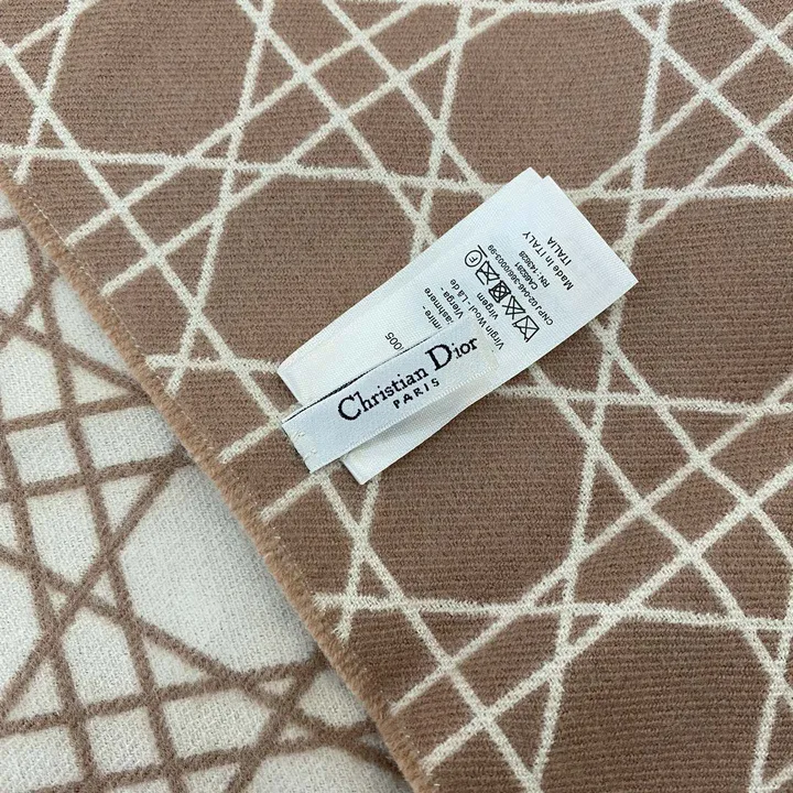 スーパーコピー ディオール マフラー