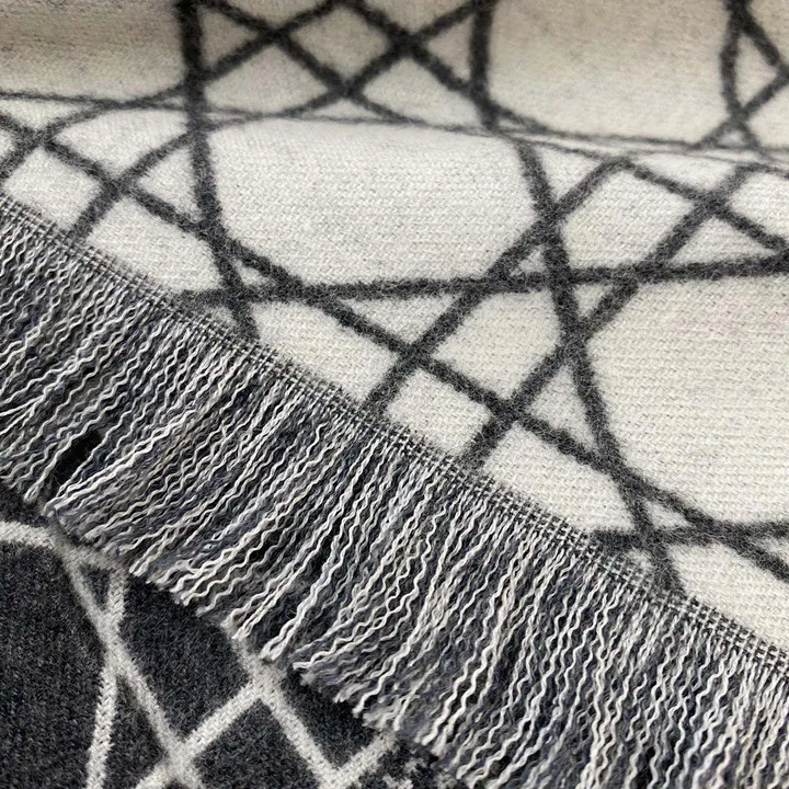 スーパーコピー ディオール マフラー