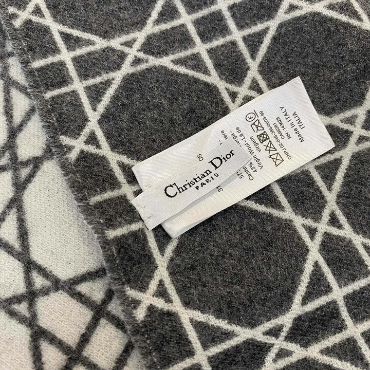 スーパーコピー ディオール マフラー