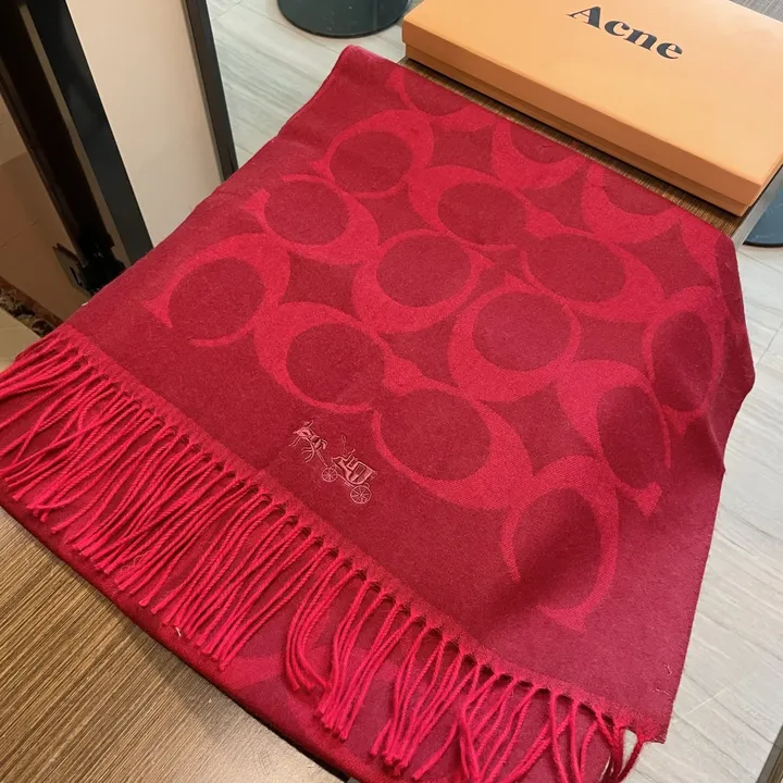 スーパーコピー コーチ マフラー