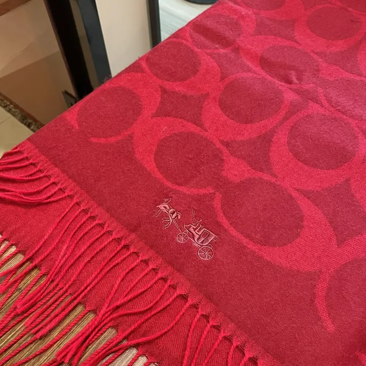 スーパーコピー コーチ マフラー