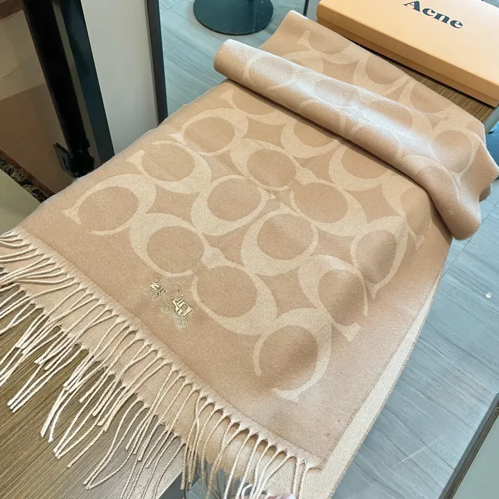 スーパーコピー コーチ マフラー