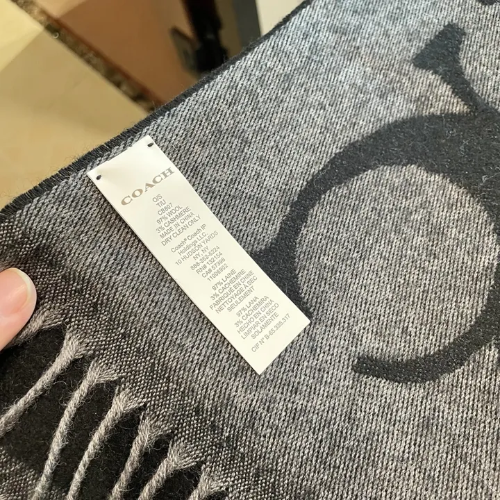 スーパーコピー コーチ マフラー