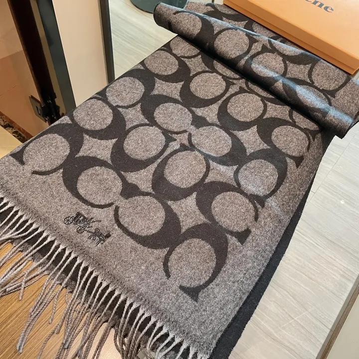 スーパーコピー コーチ マフラー