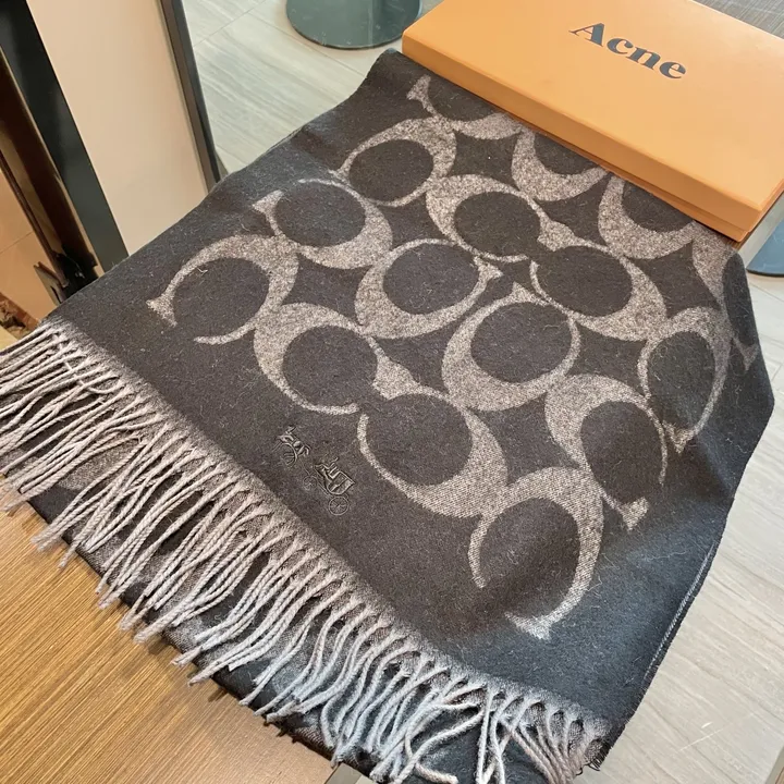 スーパーコピー コーチ マフラー