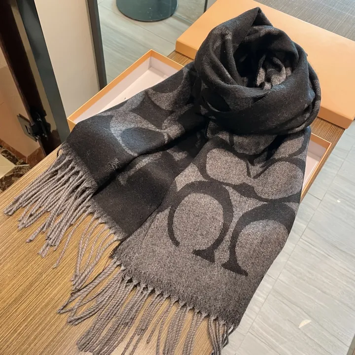 スーパーコピー コーチ マフラー