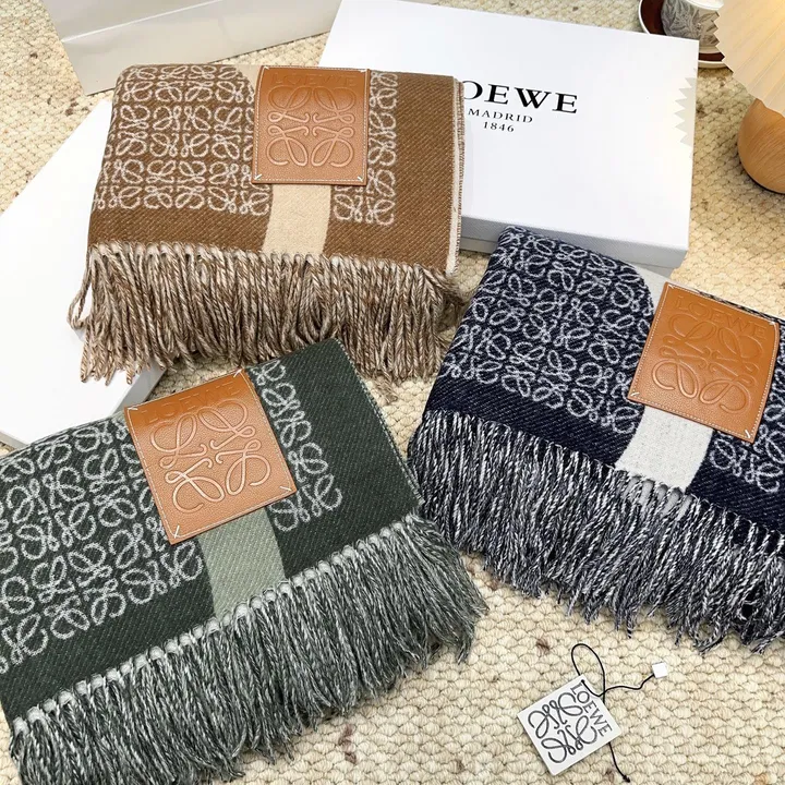 スーパーコピー ロエベ マフラー