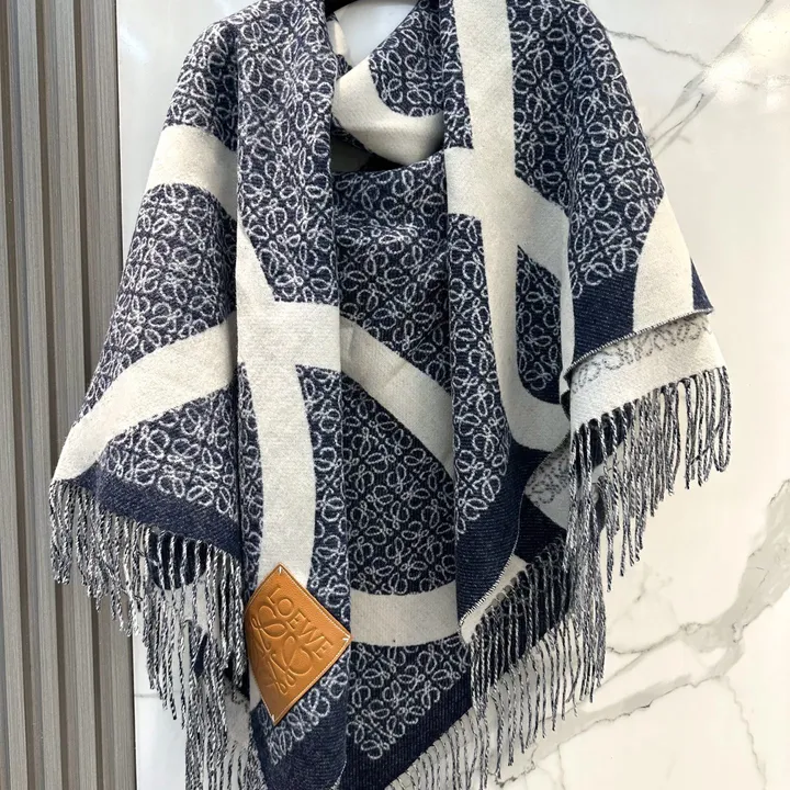 スーパーコピー ロエベ マフラー