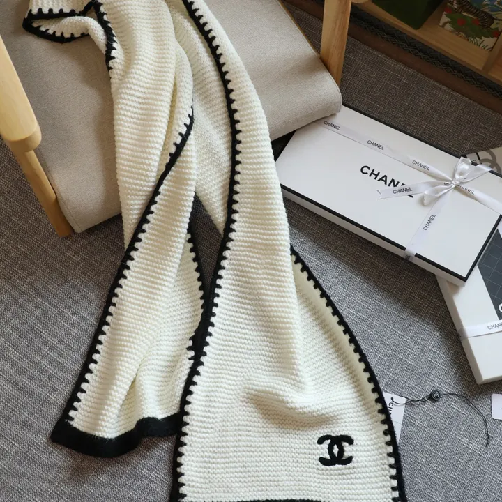 スーパーコピー シャネル マフラー