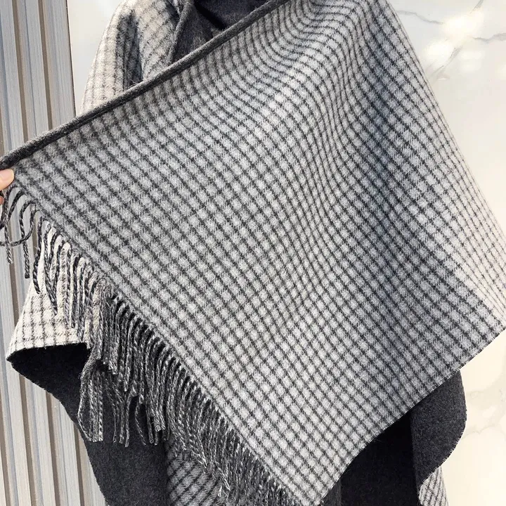 スーパーコピー フェンディ マフラー