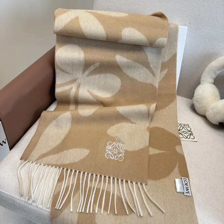 スーパーコピー ロエベ マフラー